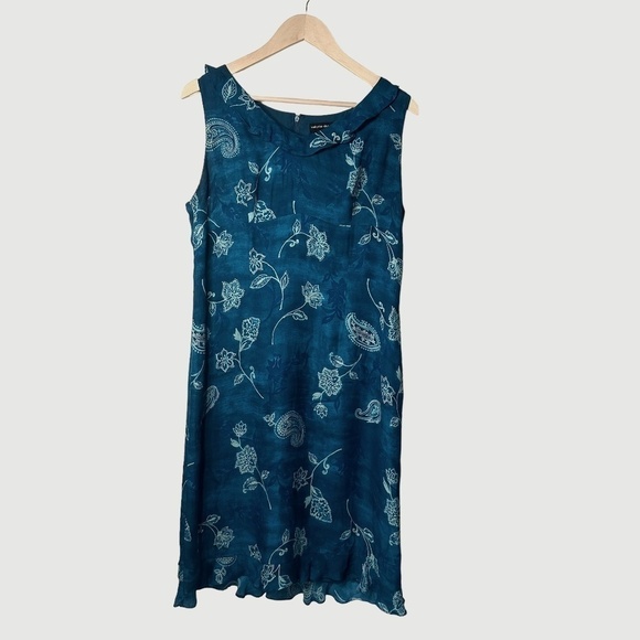Valerie Stevens Dresses & Skirts - Valerie Stevens Pure Silk Teal Floral Dress with Ruffled Neckline Size 14
